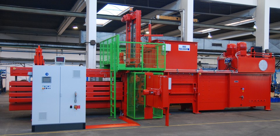 Horizontal balers